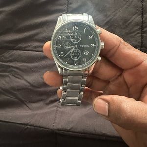 Fossil watch needs battery